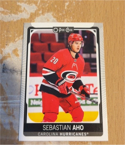 2021-22 O-Pee-Chee #12 Sebastian Aho — front