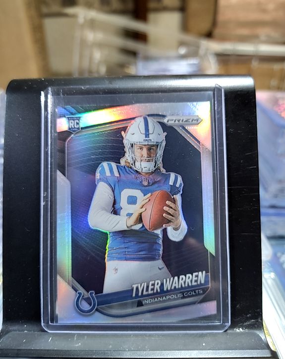 2025 Panini Prizm #417 Tyler Warren — front
