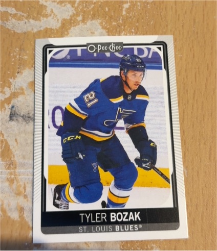 2021-22 O-Pee-Chee #199 Tyler Bozak — front