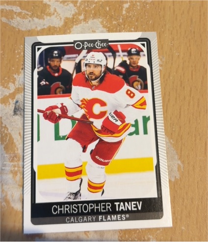 2021-22 O-Pee-Chee #208 Christopher Tanev — front