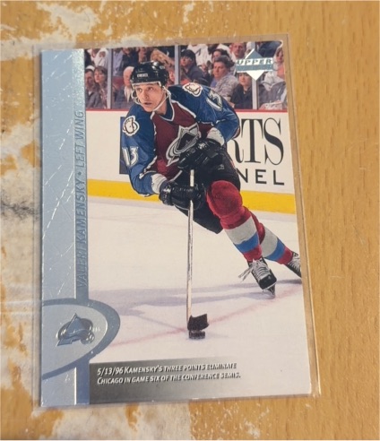 1996-97 Upper Deck #13 Valeri Kamensky — front