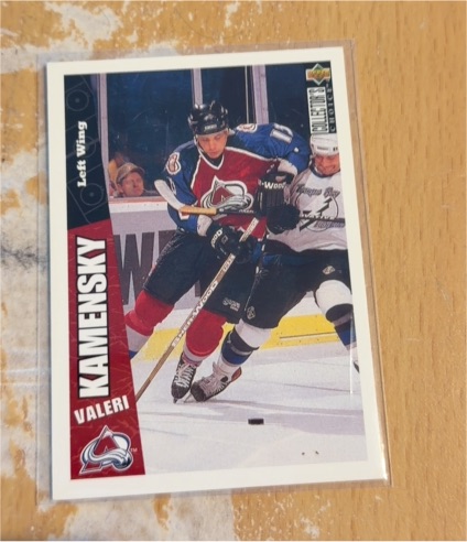 1996 Upper Deck Collector's Choice #62 Valeri Kamensky — front