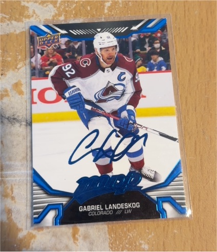 2022-23 Upper Deck MVP #59 Gabriel Landeskog — front
