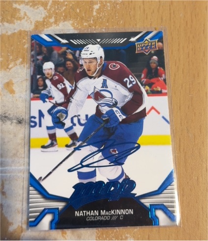 2022-23 Upper Deck MVP #216 Nathan MacKinnon — front