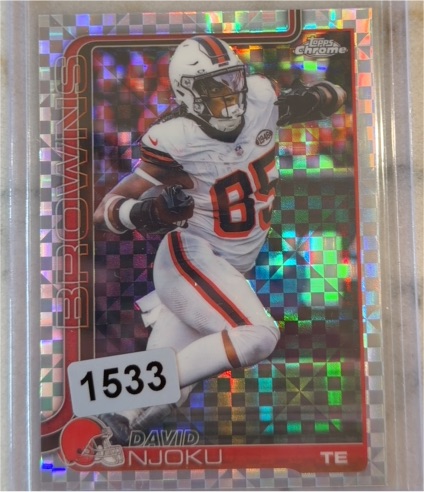 2025 Topps Chrome #69 David Njoku — front