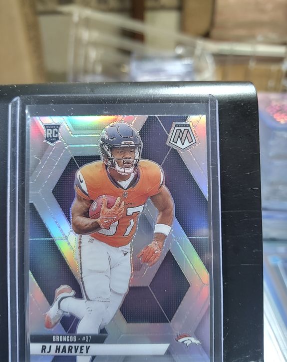 2025 Panini Mosaic #375 RJ Harvey — front