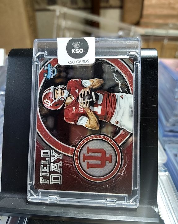 2025 Topps Bowman's Best University Field Day #FD-3 Fernando Mendoza — front