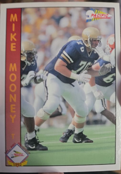 1992 Pacific #655 Mike Mooney — front