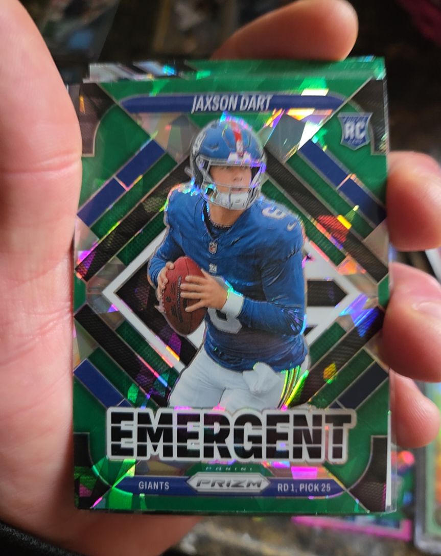 2025 Panini Prizm #6 Jaxson Dart Emergent Green Ice Prizm Rookie — front