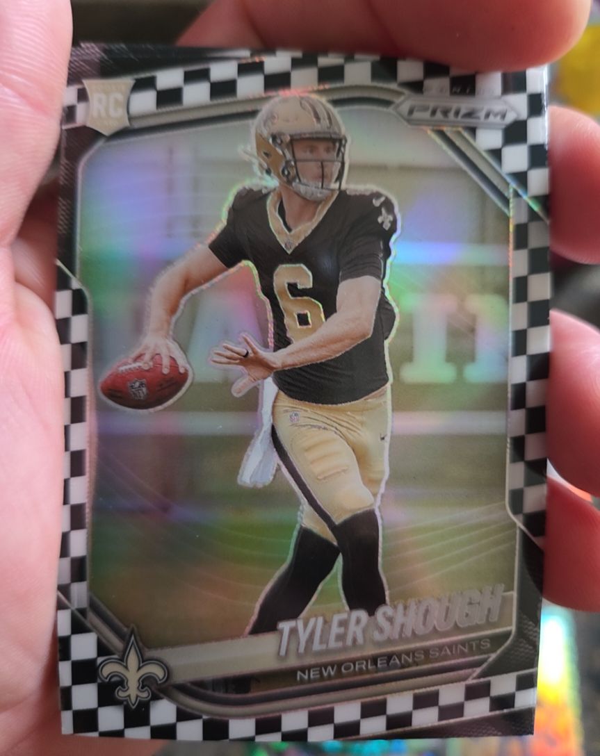 2025 Panini Prizm #327 Tyler Shough — front