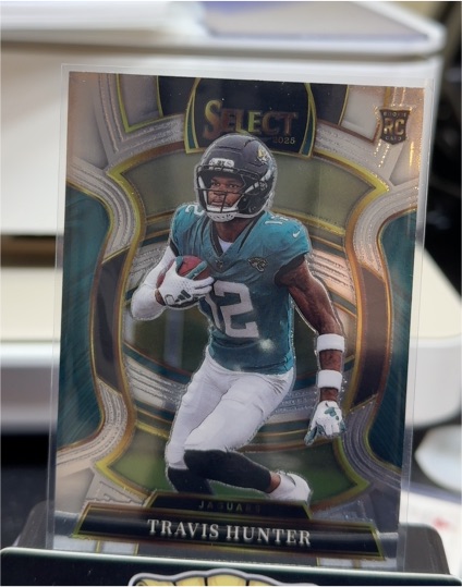 2025 Panini Select #28 Travis Hunter — front