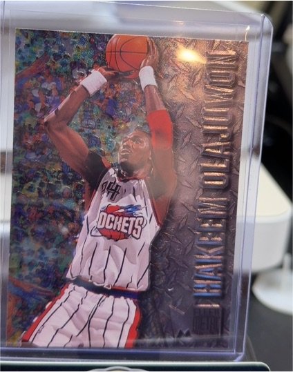 1996-97 Fleer Metal #38 Hakeem Olajuwon — front