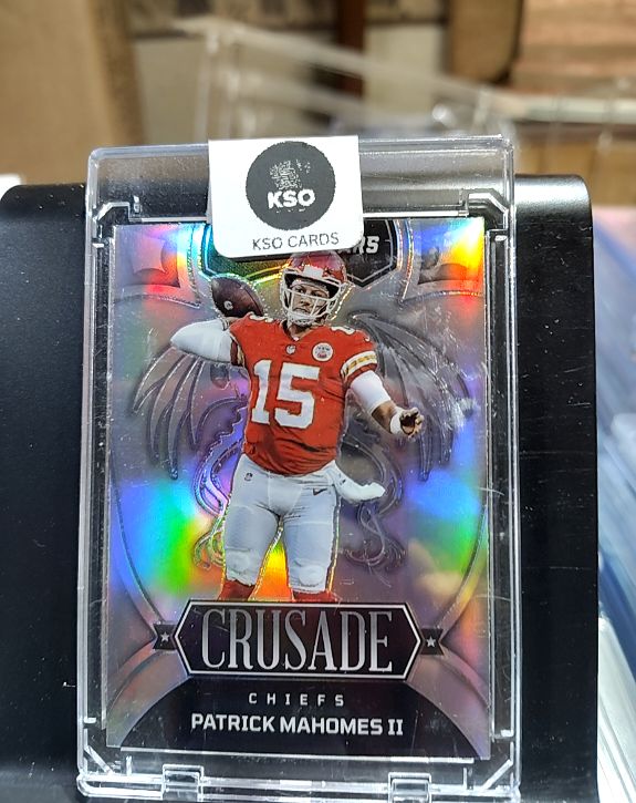 2022 Panini Rookies & Stars Crusade #CR-4 Patrick Mahomes II — front