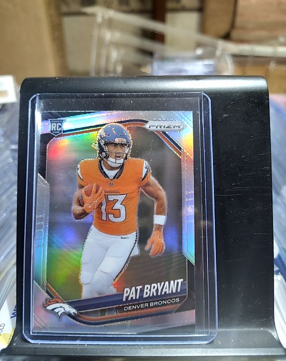 2025 Panini Prizm #366 Pat Bryant — front