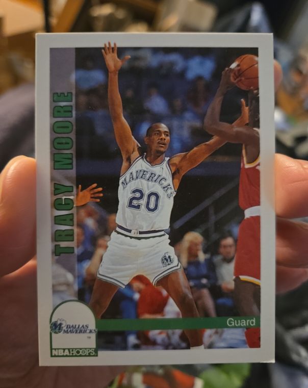 1992-93 NBA Hoops #372 Tracy Moore — front