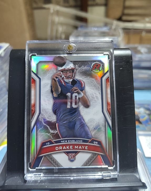 2024 Topps Resurgence #164 Drake Maye — front