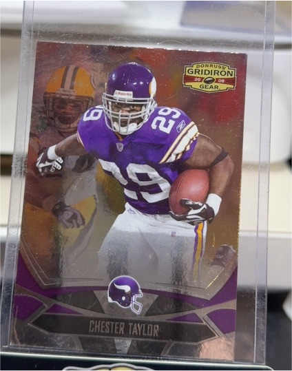 2008 Donruss Gridiron Gear #57 Chester Taylor — front