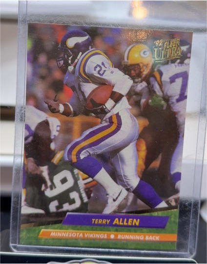 1992 Fleer Ultra #230 Terry Allen — front