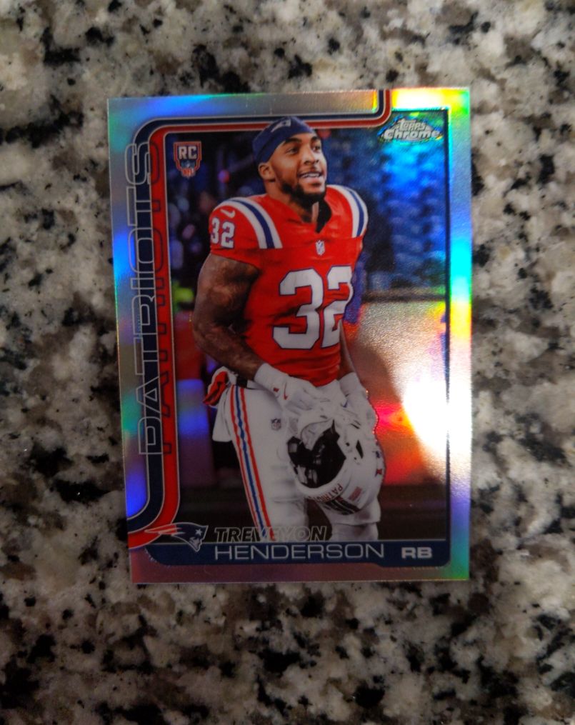 2025 Topps Chrome #328 Treveyon Henderson — front