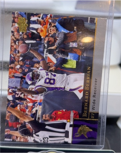 2009 Upper Deck #111 Bernard Berrian — front