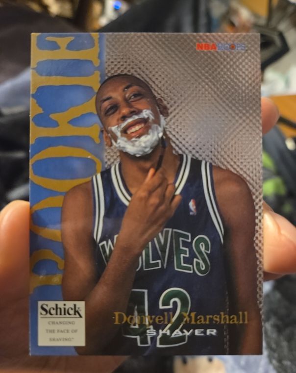 1994-95 NBA Hoops Schick Rookies #NNO Donyell Marshall — front