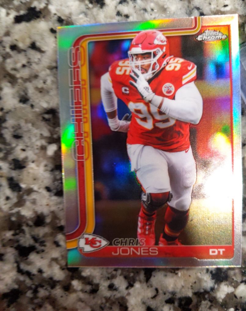 2025 Topps Chrome #153 Chris Jones — front