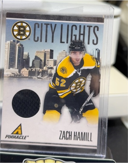 2010-11 Panini Pinnacle #82 Zach Hamill City Lights Materials /499 Boston Bruins — front