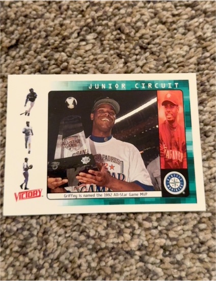 2000 Upper Deck Victory Junior Circuit #405 Ken Griffey Jr. — front