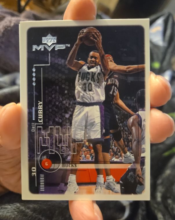 1999-00 Upper Deck MVP #90 Dell Curry — front