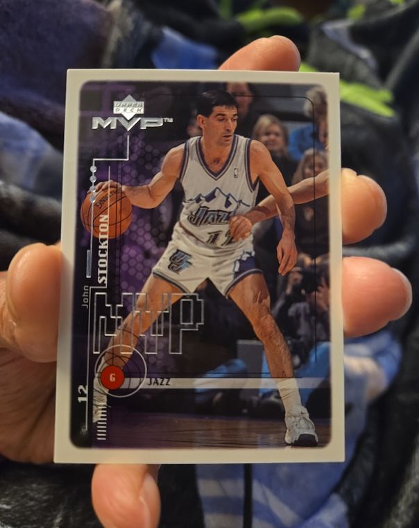 1999-00 Upper Deck MVP #162 John Stockton — front
