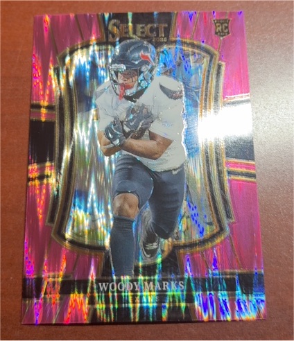 2025 Panini Select #135 Woody Marks Premier Level Pink Shock Prizm RC — front