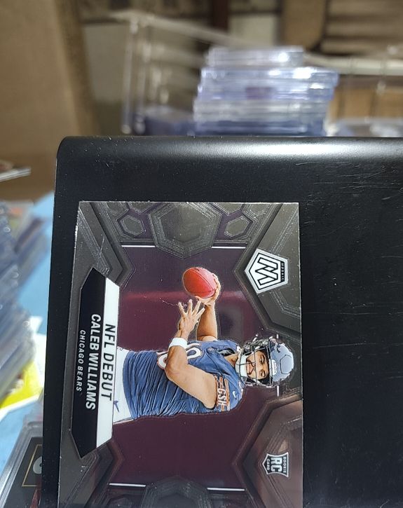 2024 Panini Mosaic NFL Debut #289 Caleb Williams — front