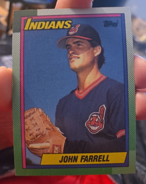 1990 Topps #32 John Farrell — front
