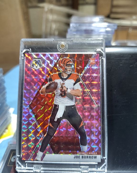 2020 Panini Mosaic #201 Joe Burrow — front