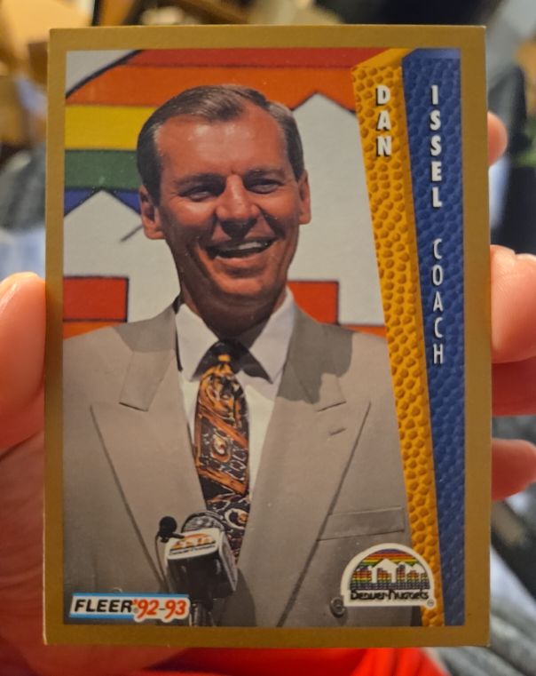1992-93 Fleer #56 Dan Issel — front