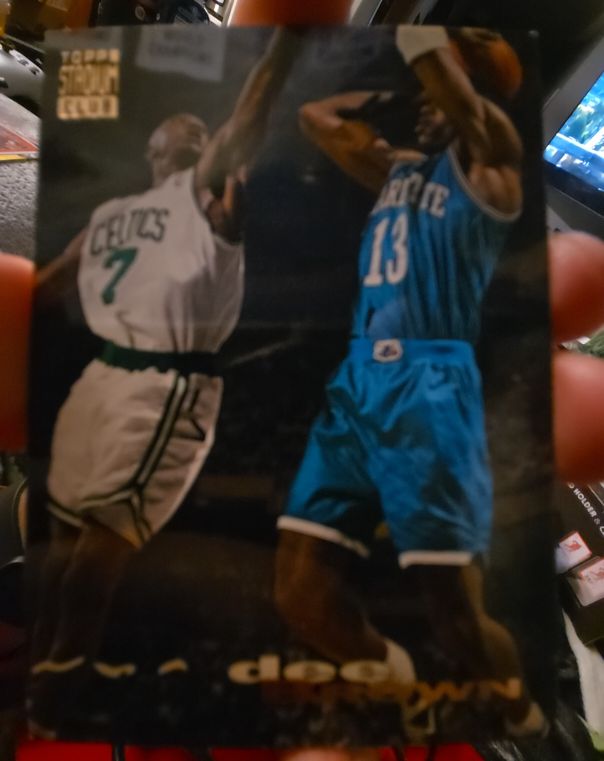 1993-94 Topps Stadium Club #114 Dee Brown — front