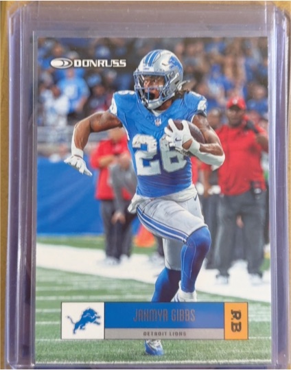 2025 Panini Donruss Retro 2005 #R05-JHG Jahmyr Gibbs — front