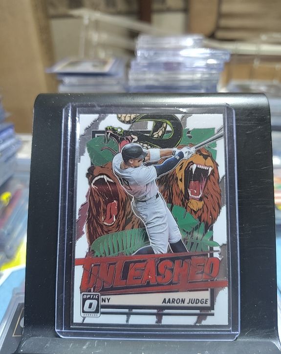 2021 Panini Donruss Optic #UNL5 Aaron Judge Unleashed — front