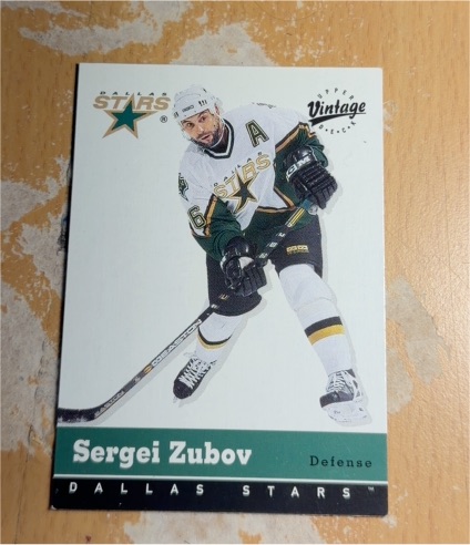 2000-01 Upper Deck Vintage #115 Sergei Zubov — front