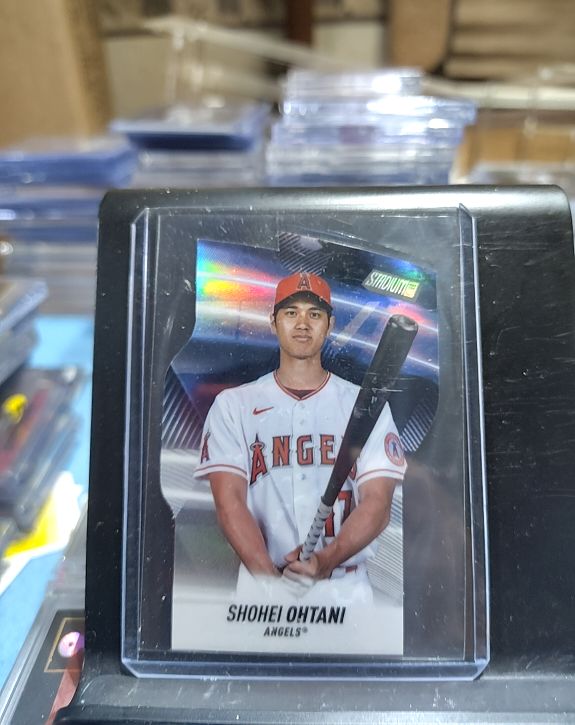 2022 Topps Stadium Club Triumvirates #T-18 Shohei Ohtani — front