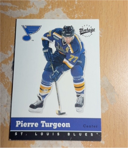 2000-01 Upper Deck Vintage #77 Pierre Turgeon — front