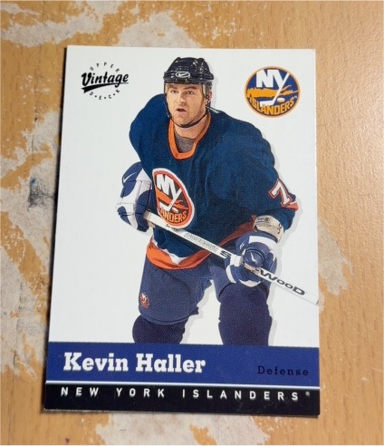 2000-01 Upper Deck Vintage #224 Kevin Haller — front