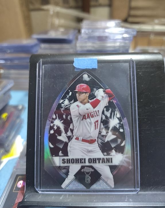 2022 Topps Chrome Diamond Die Cuts #BBDC-2 Shohei Ohtani — front