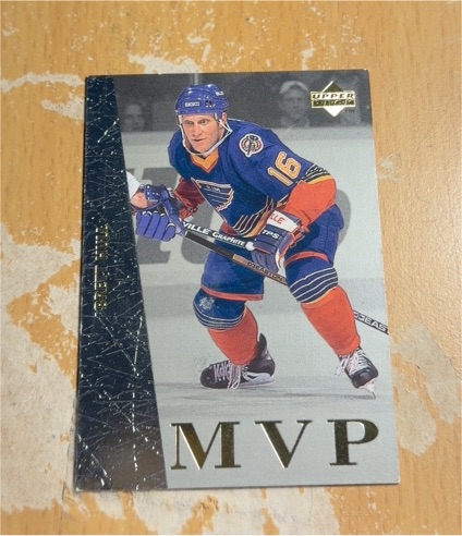 1996-97 Upper Deck Collector's Choice MVP #UD29 Brett Hull — front