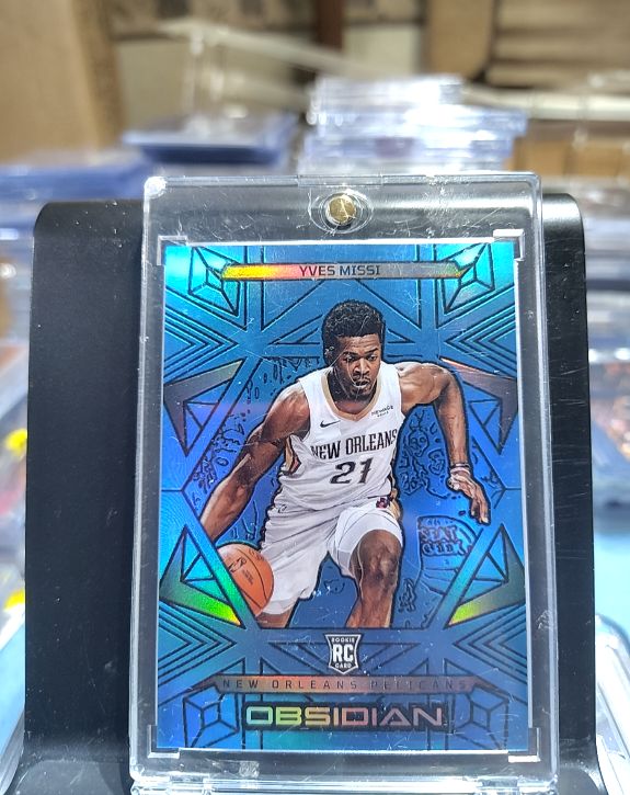2024-25 Panini Obsidian #177 Yves Missi — front