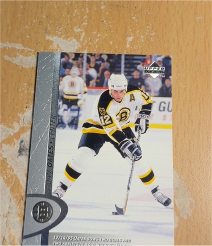 1996-97 Upper Deck #216 Adam Oates — front