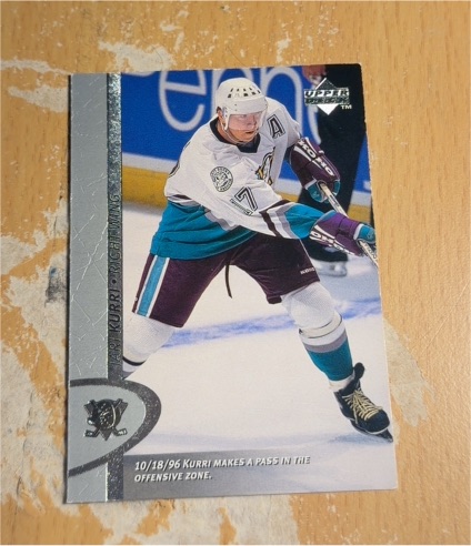 1996-97 Upper Deck #212 Jari Kurri — front
