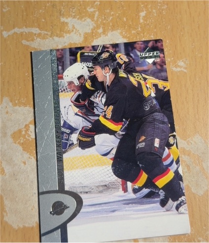 1994-95 Upper Deck #438 Gord Murphy — front
