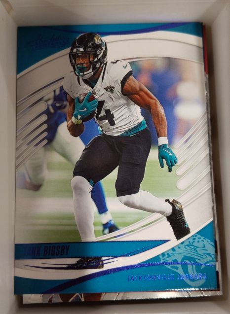 2025 Panini Absolute #7 Tank Bigsby — front
