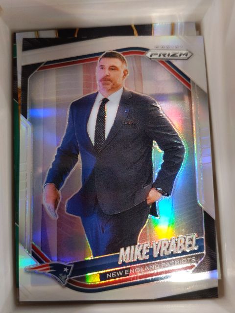 2025 Panini Prizm #110 Mike Vrabel — front